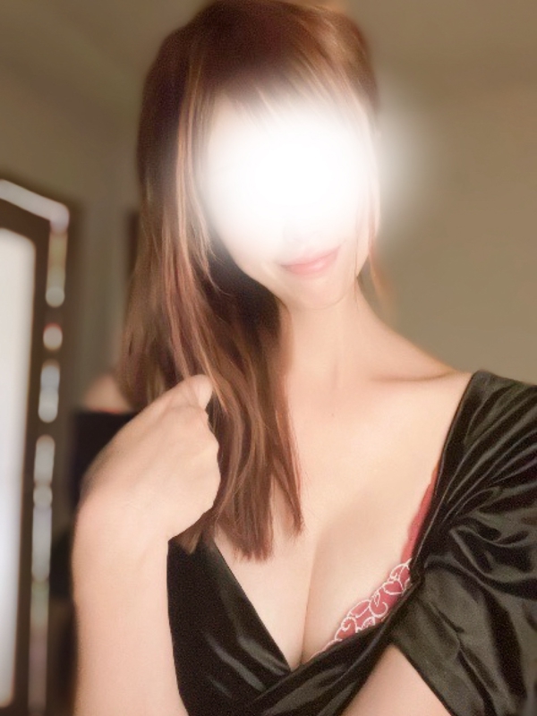 篠田りな