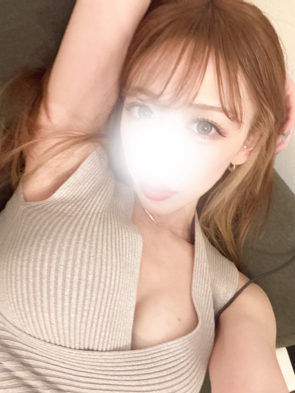 関麗華